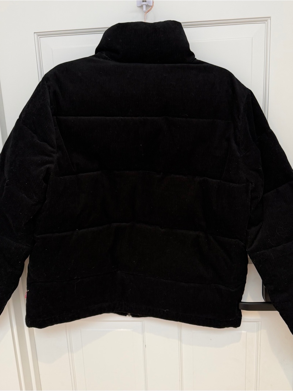 Levi's Women's Black Corduroy Puffer Jacket S Large - Picture 12 of 16
